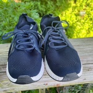 Nautica Navy Mesh Sneakers Size 10.5 Preowned As Is Few Stains On Bottom